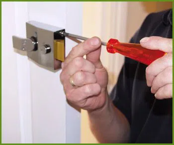 West Haven Locksmith Service West Haven, CT 203-212-5859 West Haven Locksmith Service West Haven, CT 203-212-5859 - 10-lock-smiths